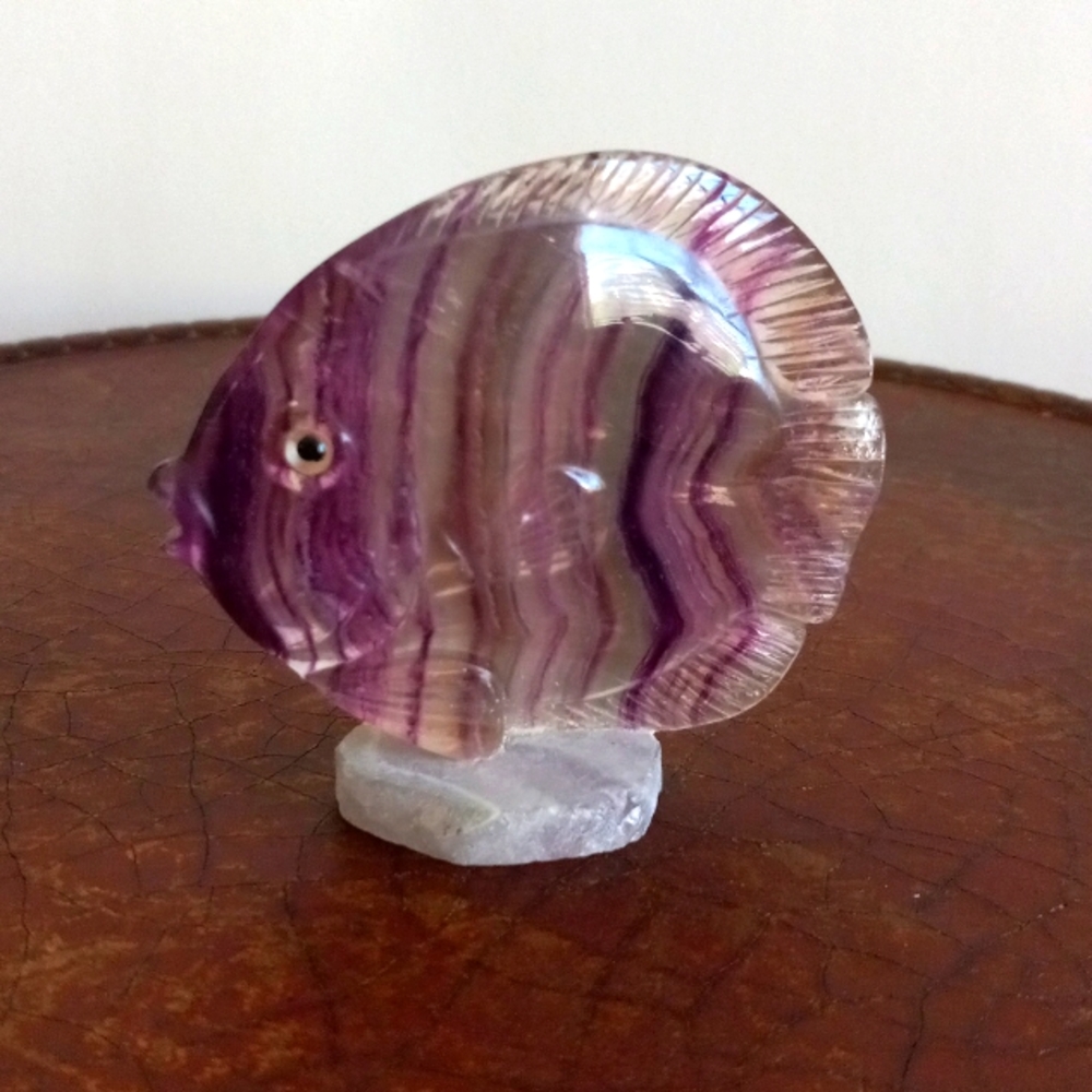 Flourite purple crystal fish on stand. 2.8" tall.